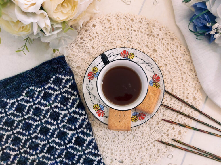 Broken Hexes Cowl Knitting Pattern