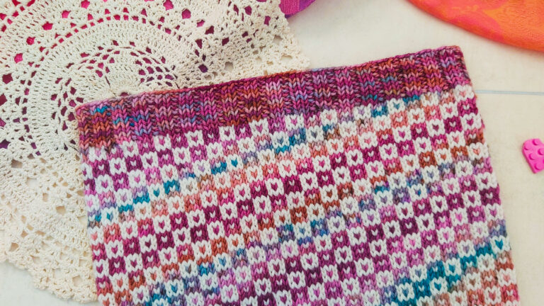 Boxes of Love Cowl